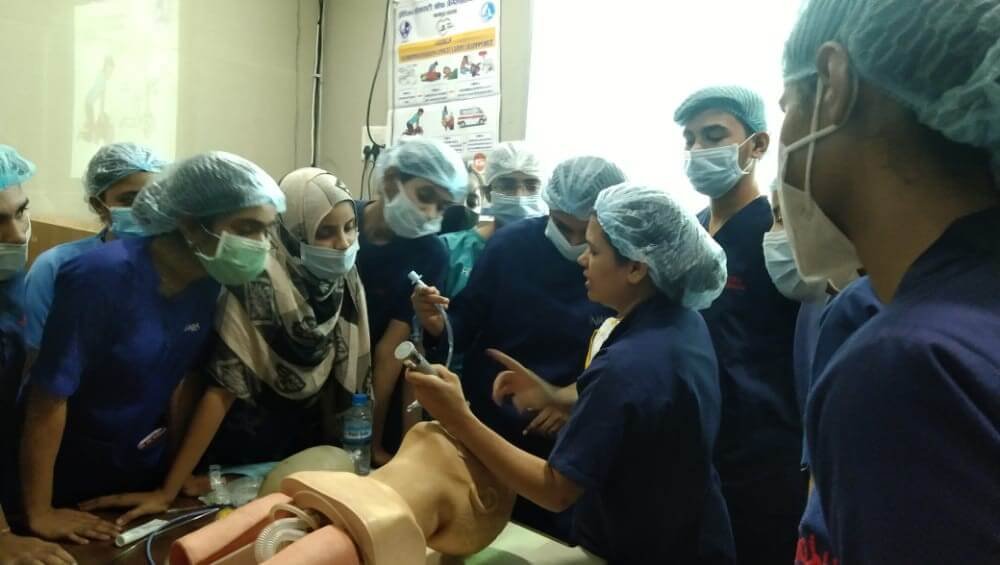 BCLS workshop at IGGMC for BPMT students — Gallery Image 2